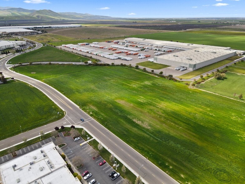 Keystone Pacific Parkway, Patterson, CA for sale - Building Photo - Image 3 of 24
