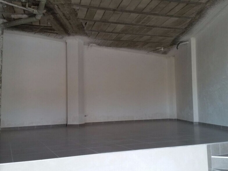 Retail in Ontinyent for sale - Building Photo - Image 3 of 4