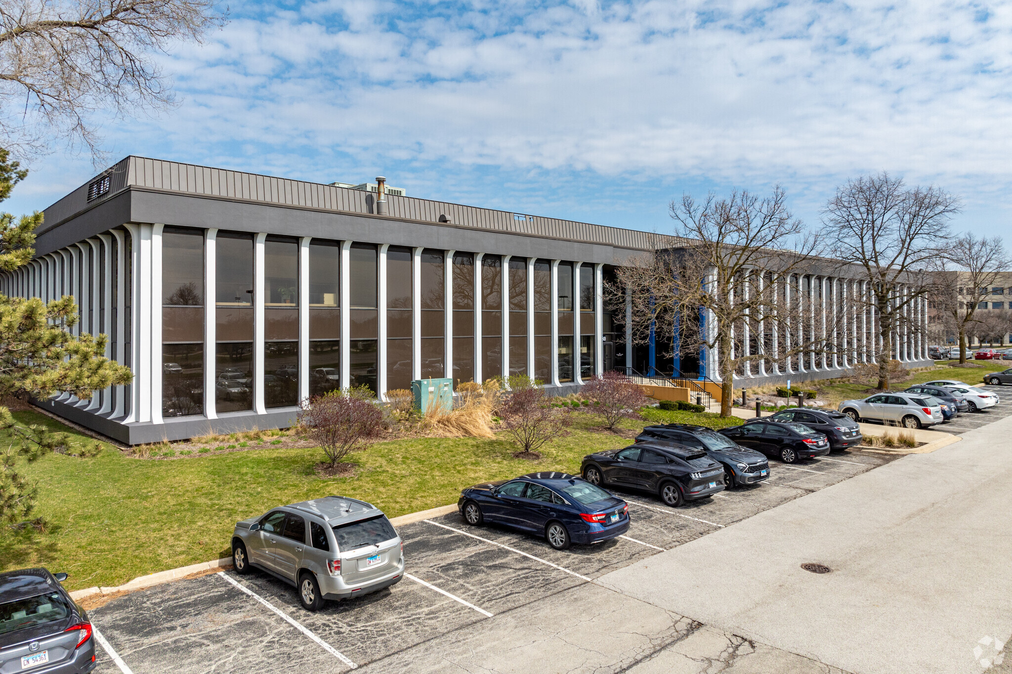 280 Shuman Blvd, Naperville, IL for lease Primary Photo- Image 1 of 9