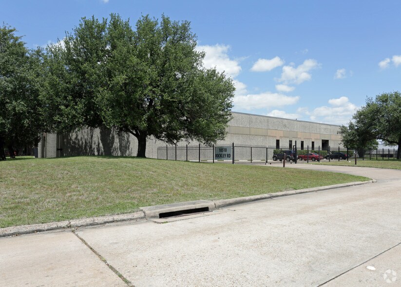 10510 Rockley Rd, Houston, TX for lease - Primary Photo - Image 1 of 4