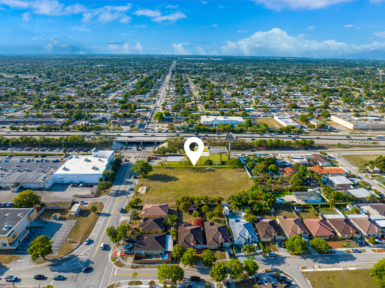 16561 NW 47th Ave, Opa Locka, FL for sale - Building Photo - Image 2 of 5