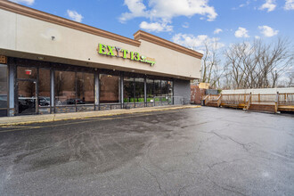 1547 Arthur Kill Rd, Staten Island, NY for lease Building Photo- Image 1 of 8