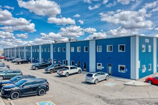 8800 Venture Av SE, Calgary AB - Warehouse