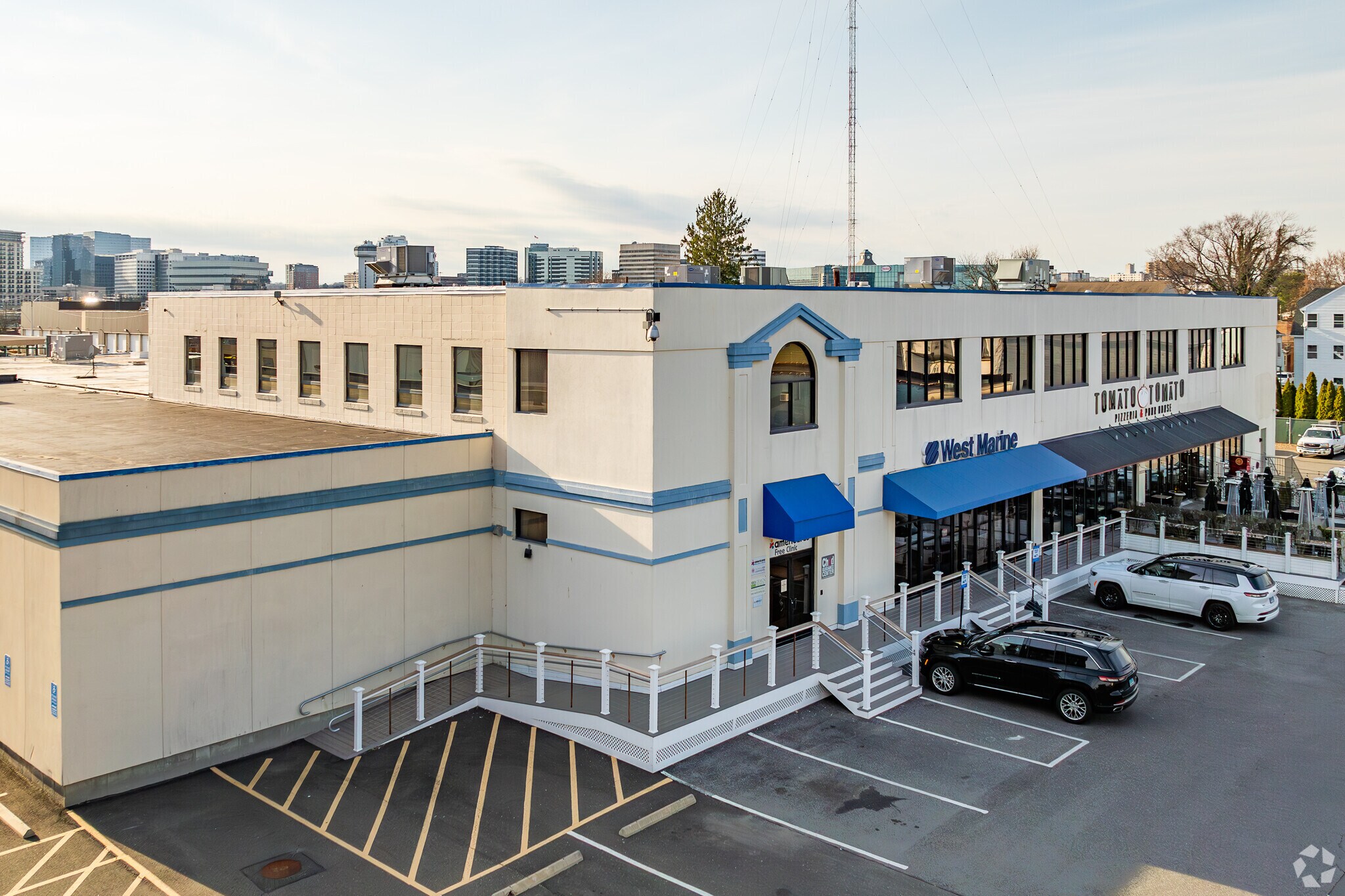 401 Shippan Ave, Stamford, CT for sale Primary Photo- Image 1 of 1