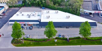 401-421 Townline Rd, Mundelein IL - Storefront Property