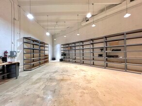 4825-4829 SW 75th Ave, Miami, FL for lease Interior Photo- Image 1 of 15