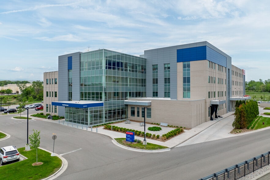 Corewell Health Outpatient Campus – Livonia - Loft