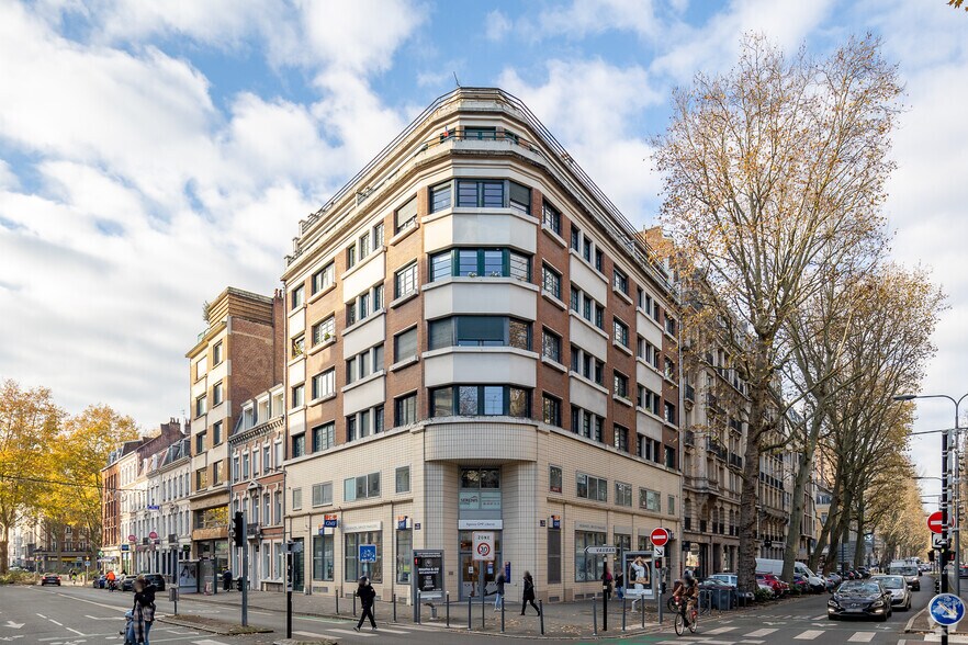 122 Rue Nationale, Lille for sale - Primary Photo - Image 1 of 8