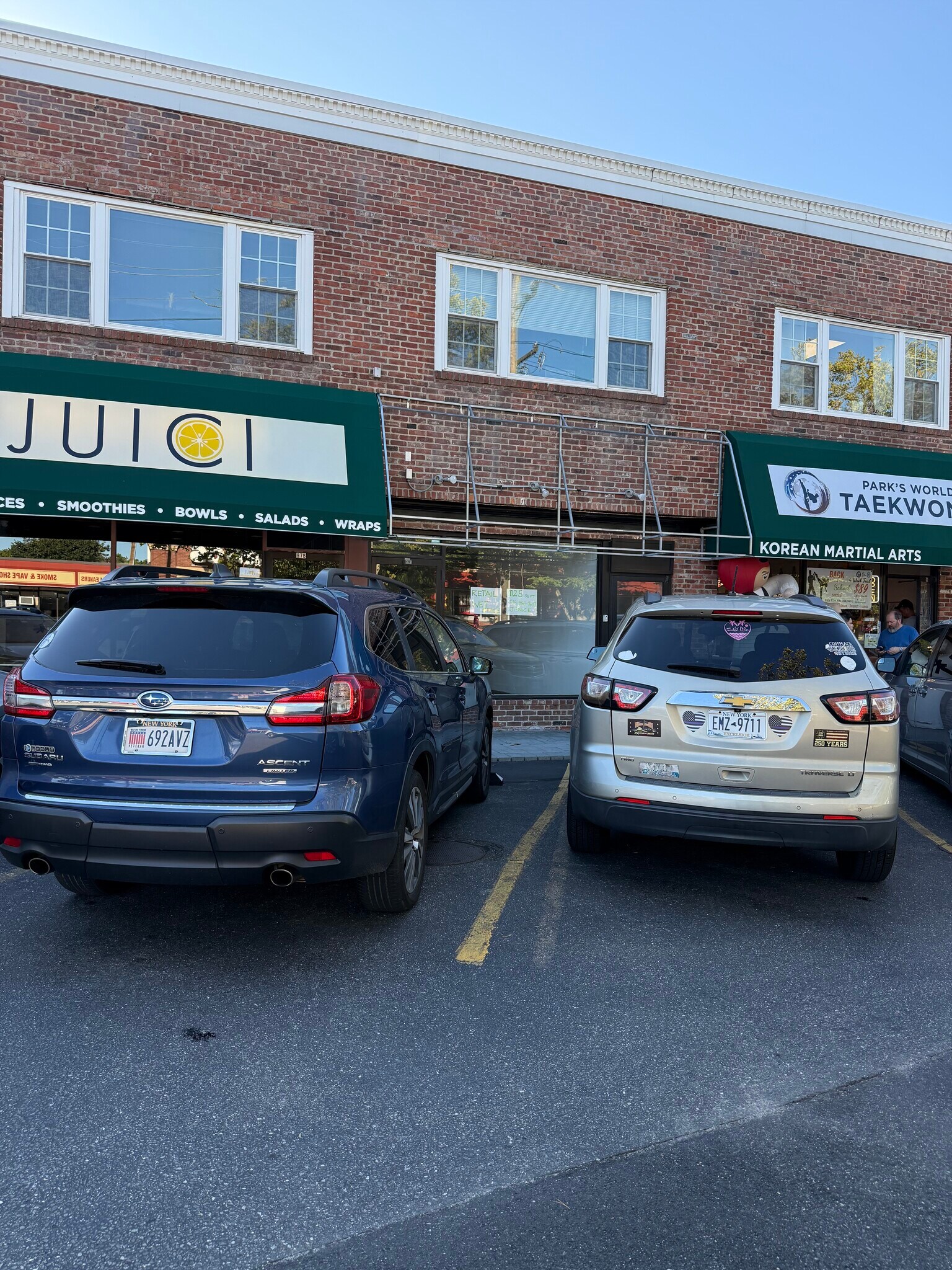 91-101 Broadway, Greenlawn, NY for lease Building Photo- Image 1 of 15