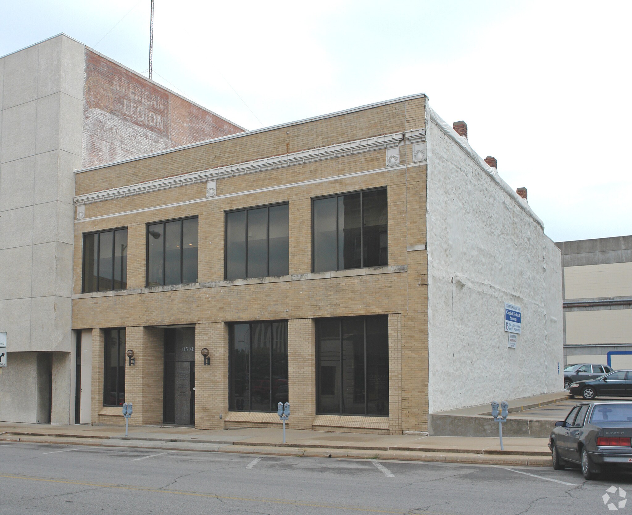 115-117 SE 7th St, Topeka, KS for sale Primary Photo- Image 1 of 1