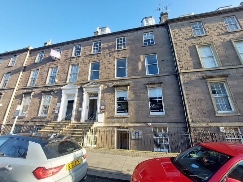 9 South Tay St, Dundee for lease - Building Photo - Image 2 of 6