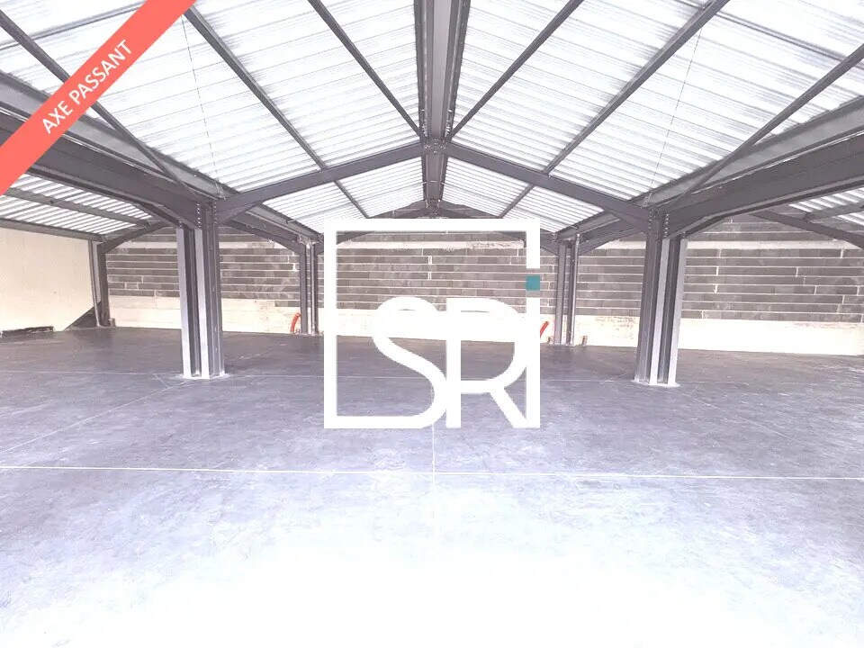 Retail in LES MARTRES-D'ARTIERE for lease Building Photo- Image 1 of 11