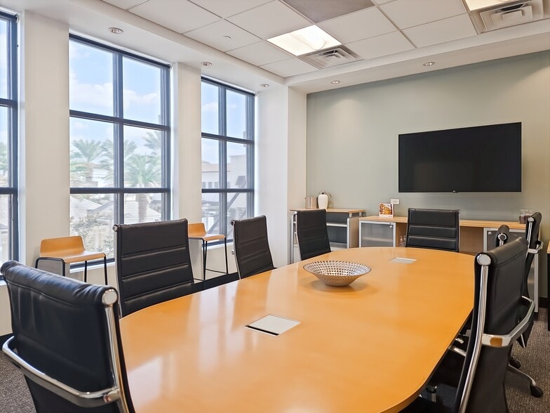 495 Grand Blvd, Destin, FL for lease - Interior Photo - Image 2 of 20