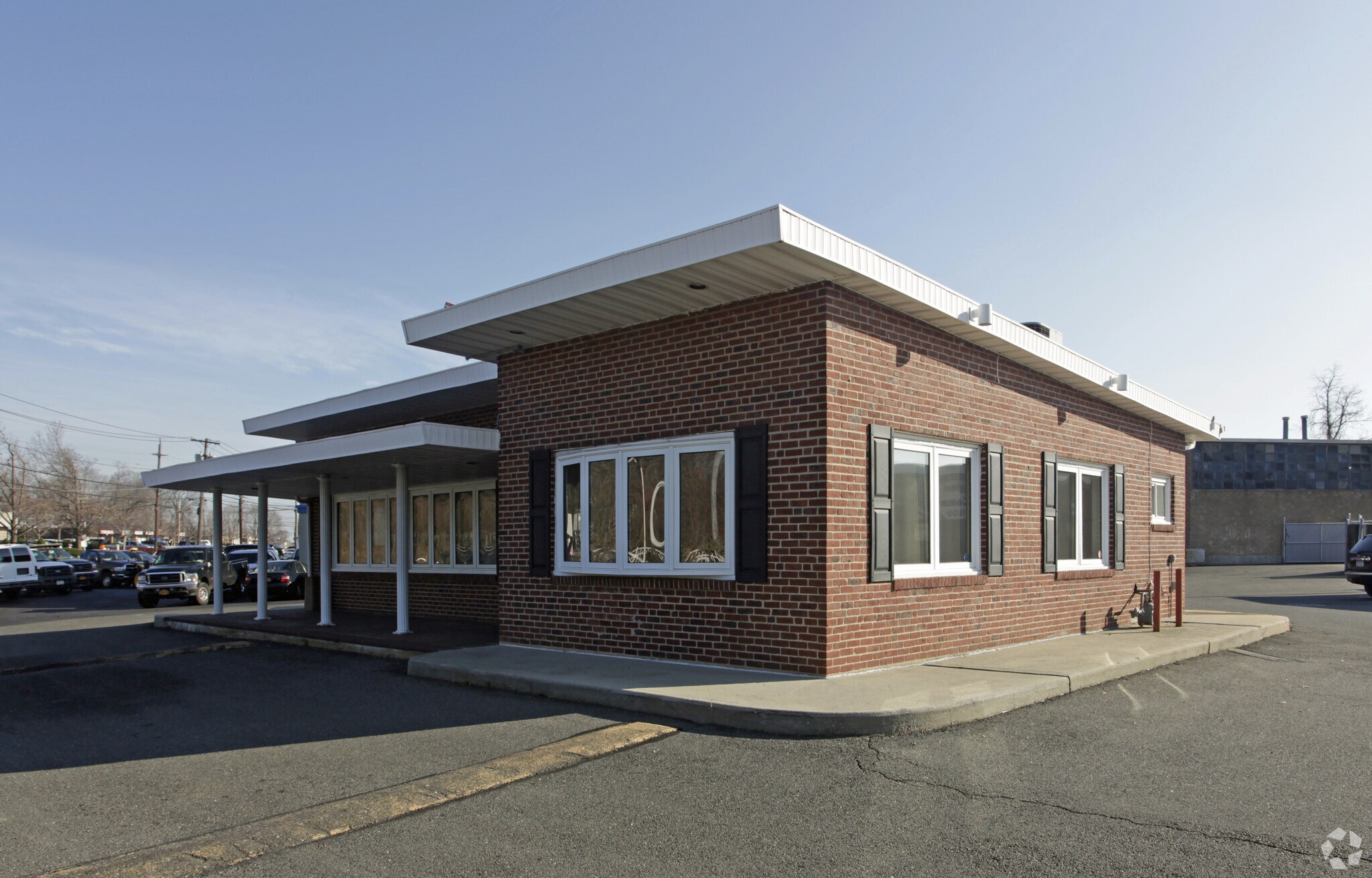 741 Park Ave, Huntington, NY for sale Primary Photo- Image 1 of 1