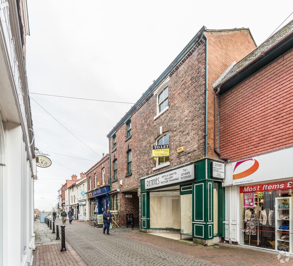 30 Burscough St, Ormskirk, LAN L39 2ES