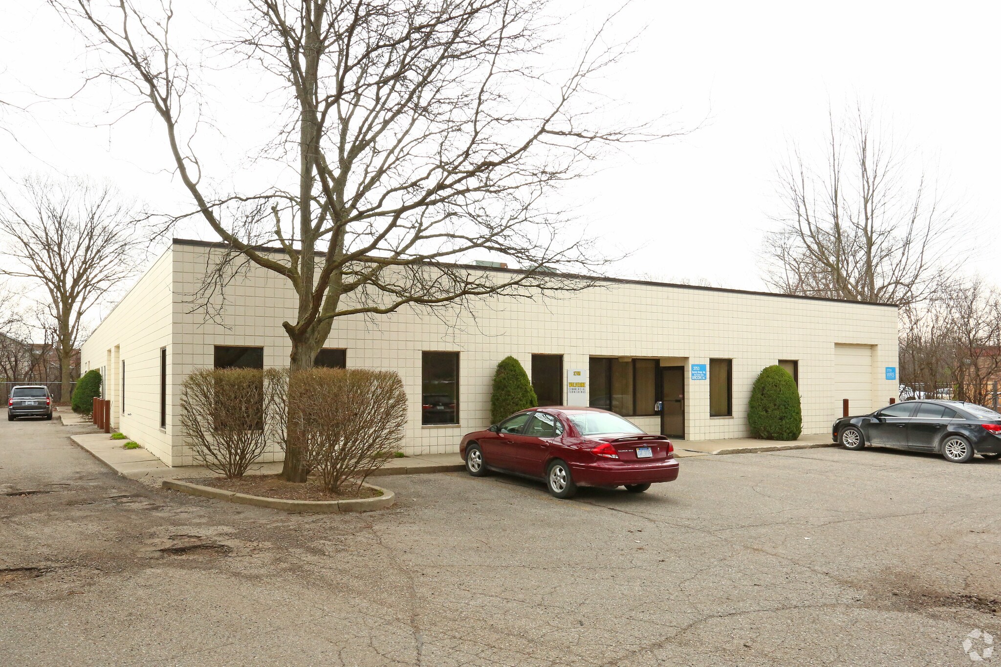 3749-3757 Varsity Dr, Ann Arbor, MI for sale Primary Photo- Image 1 of 1