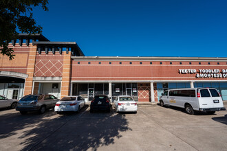 11720 W Airport Blvd, Stafford, TX for lease Building Photo- Image 2 of 2