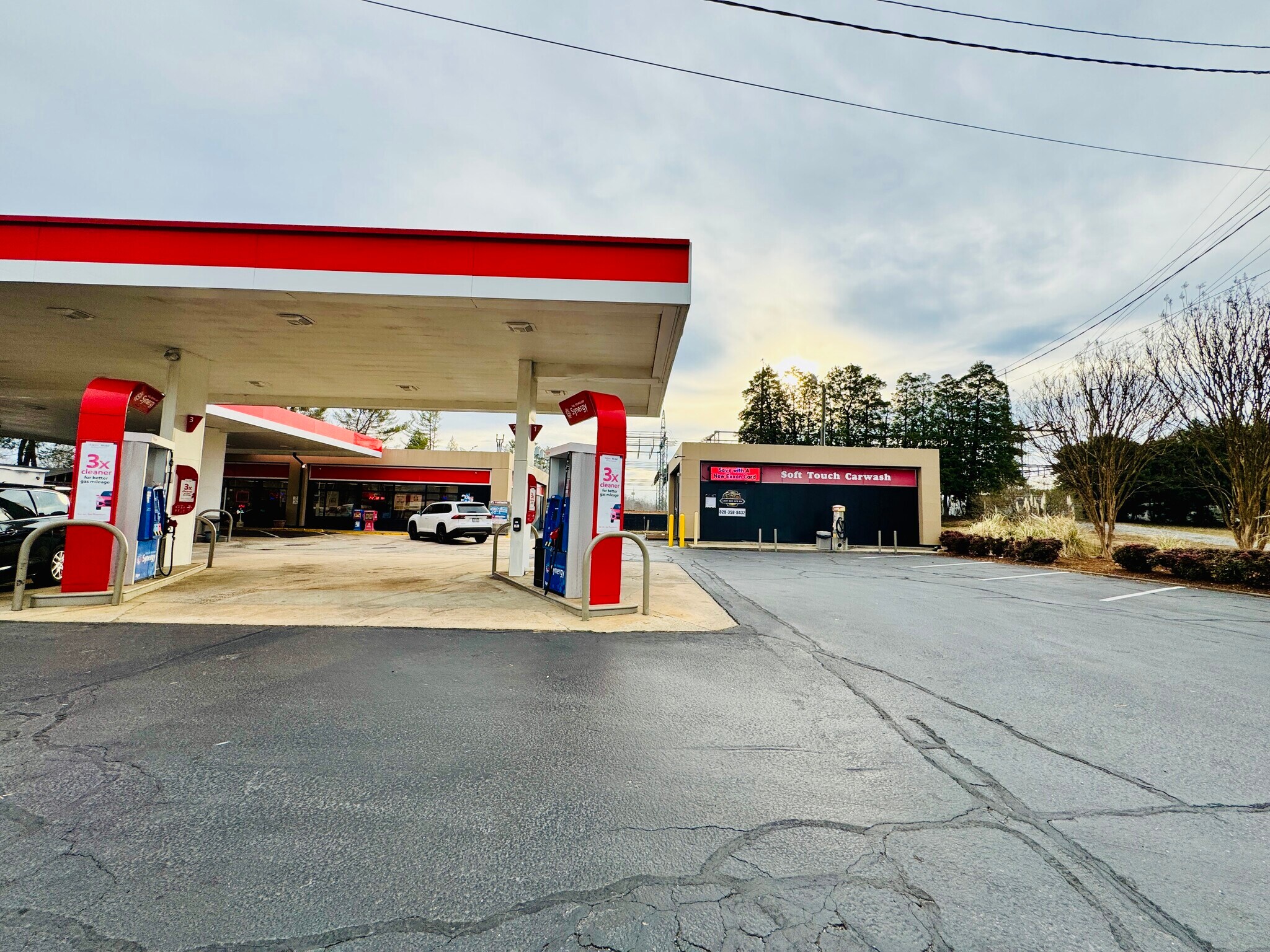1025 Burkemont Ave ave, Morganton, NC for lease Building Photo- Image 1 of 14