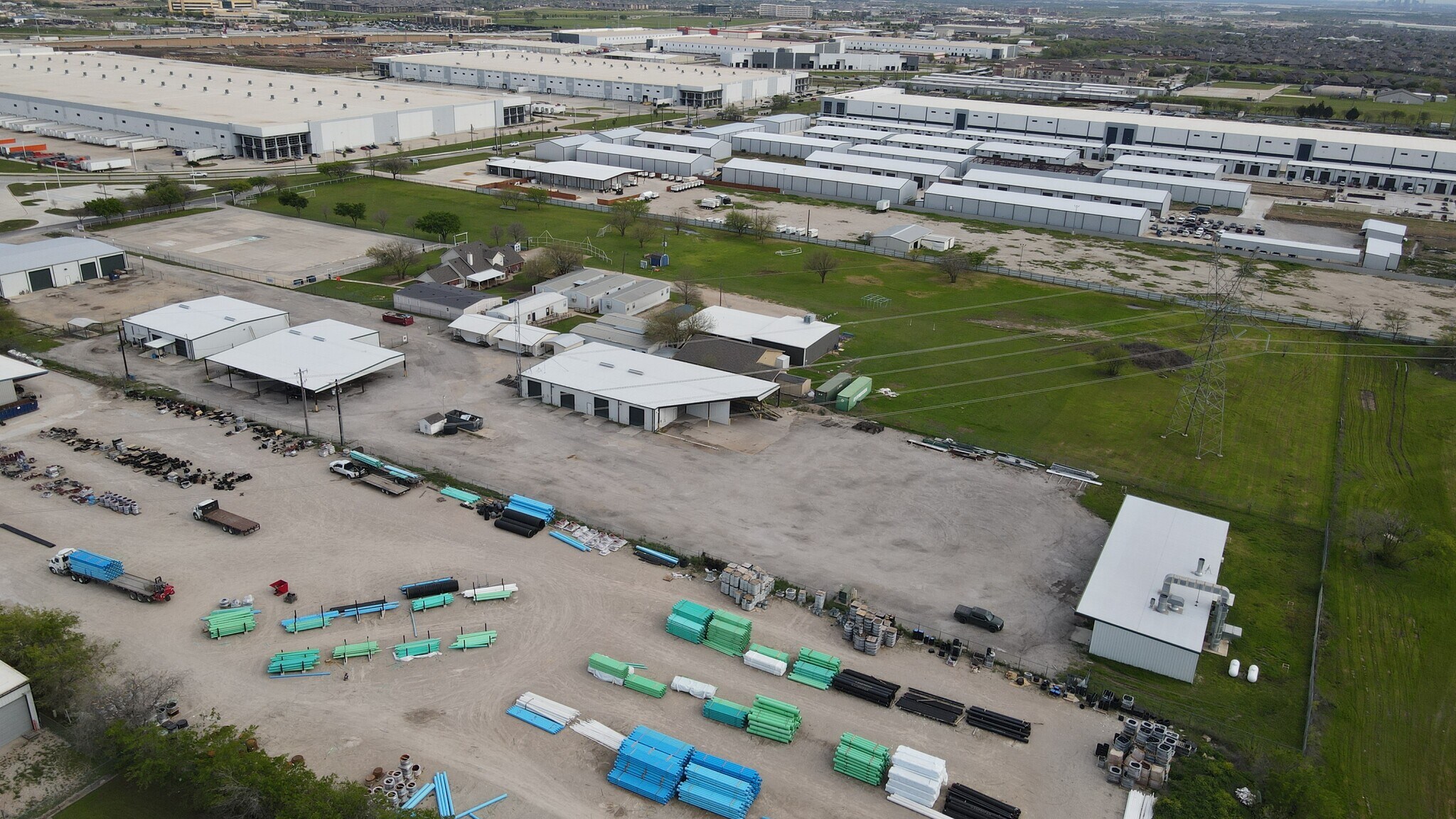 13181 Harmon Rd, Fort Worth, TX for sale Primary Photo- Image 1 of 1