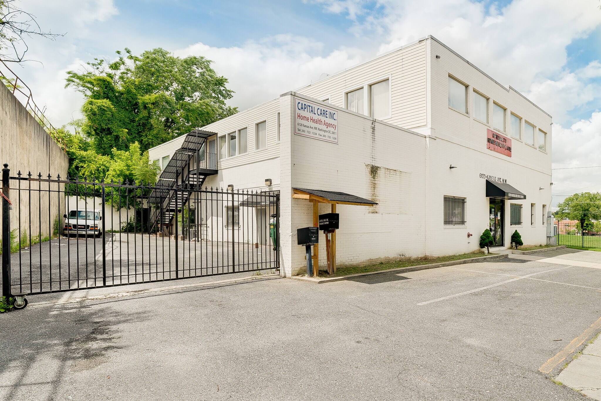 6120 Kansas Ave NW, Washington, DC 20011 Office for Sale