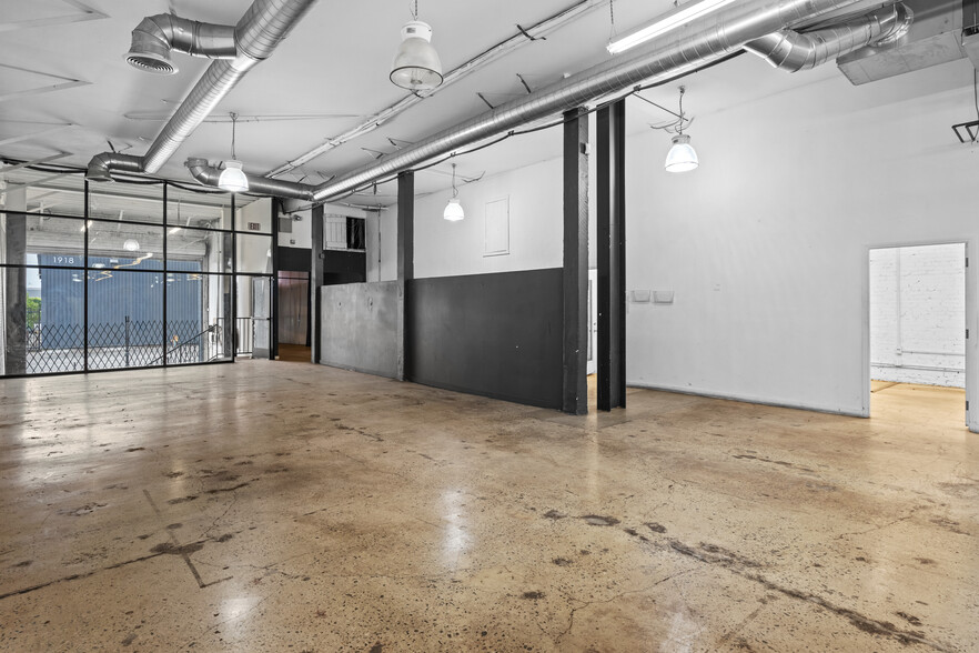 1931 Bay St, Los Angeles, CA for lease - Interior Photo - Image 2 of 22