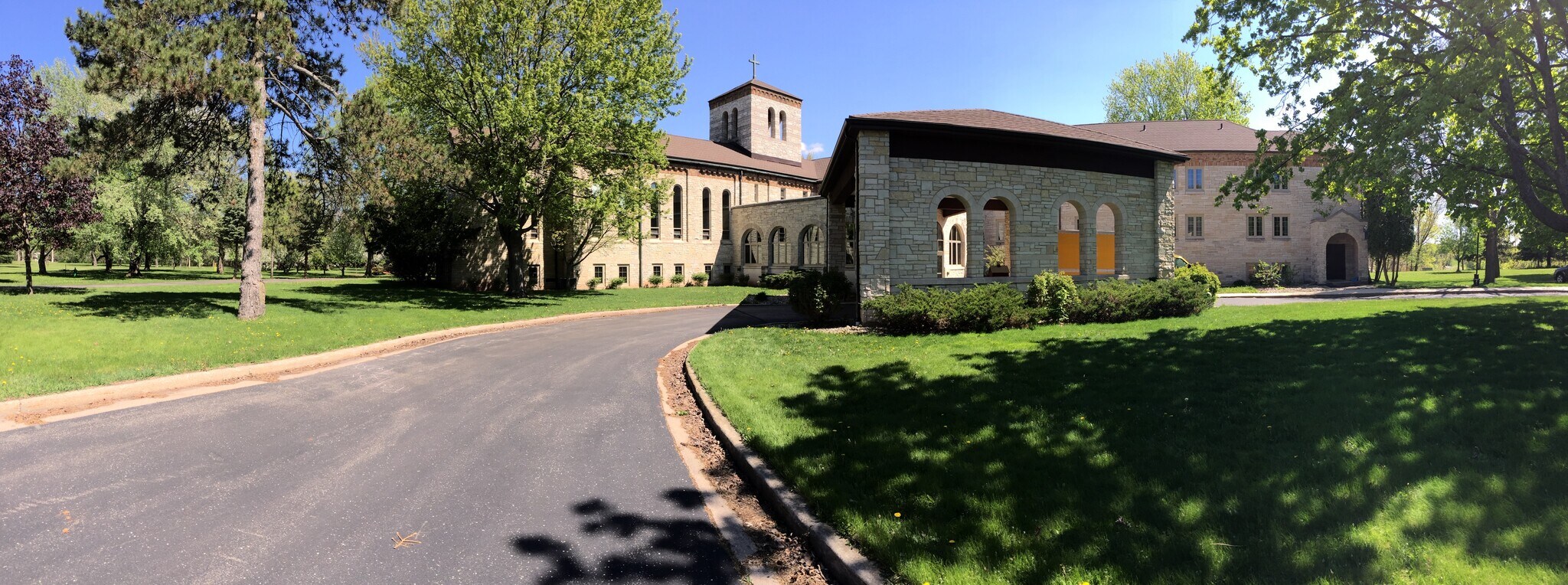 1000 N Ballard Rd, Appleton, WI 54911