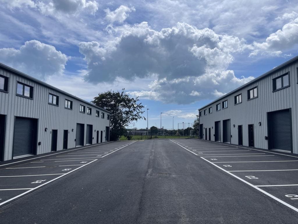 Barnfield Rd, Folkestone for lease Building Photo- Image 1 of 27