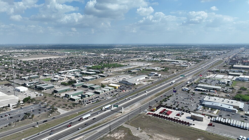 Landmark Business Center portfolio of 11 properties for sale on LoopNet.com - Aerial - Image 3 of 21