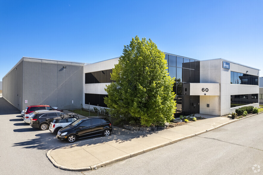 60 Admiral Blvd, Mississauga, ON for sale - Building Photo - Image 1 of 1