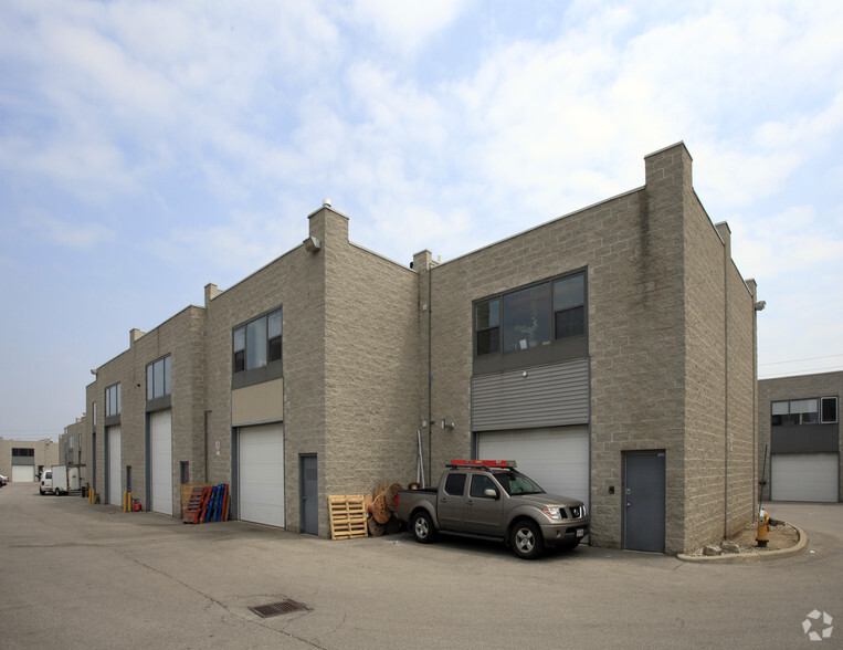 300 New Toronto St, Toronto, ON for lease - Building Photo - Image 2 of 4