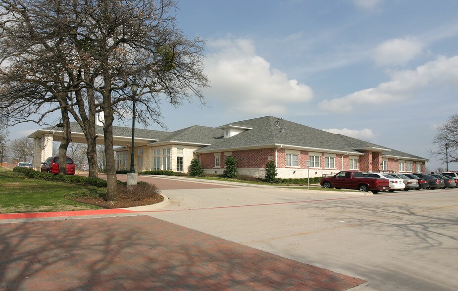 3024 State Highway 121, Bedford, TX for sale - Primary Photo - Image 1 of 1