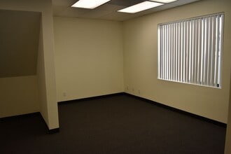 205 W 5th Ave, Escondido, CA for lease Interior Photo- Image 2 of 3