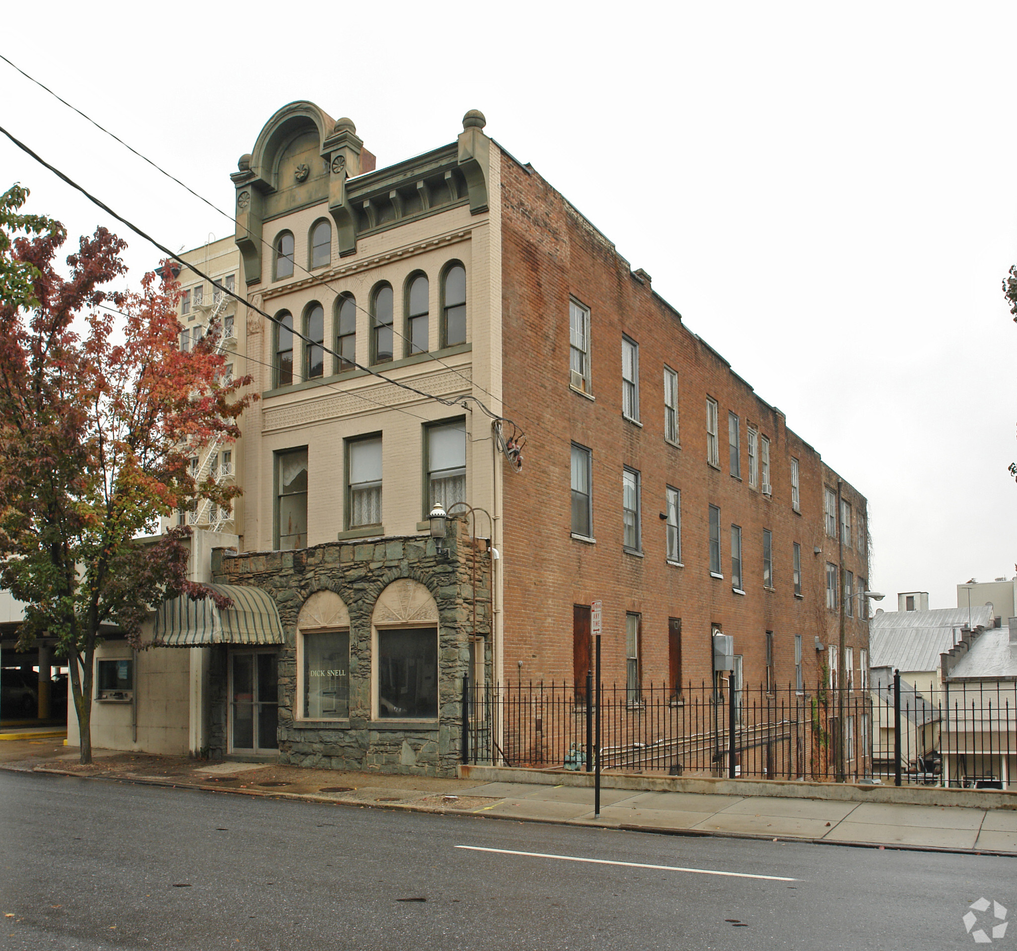 820 Church St, Lynchburg, VA for lease Primary Photo- Image 1 of 4