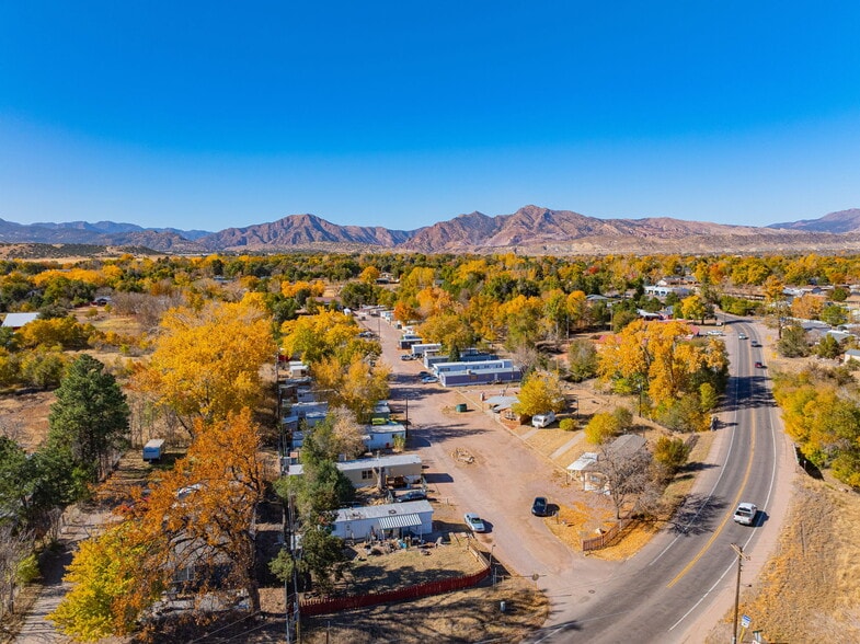 Canon City 2 Mobile Home Park Portfolio portfolio of 2 properties for sale on LoopNet.com - Building Photo - Image 2 of 41