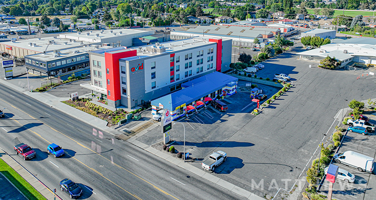 1660 N Wenatchee Ave, Wenatchee, WA for sale - Primary Photo - Image 1 of 4