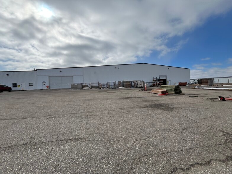 Infill Industrial Site- Fargo portfolio of 3 properties for sale on LoopNet.com - Building Photo - Image 2 of 23