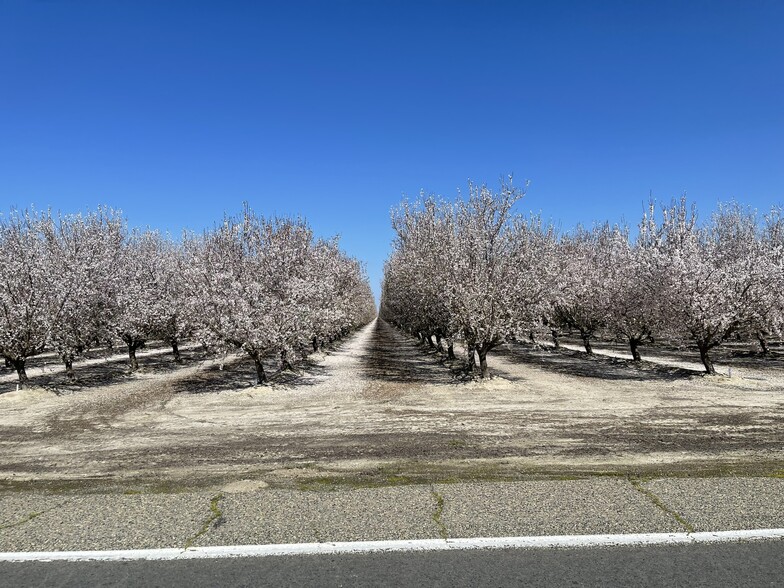 18491 Avenue 7, Madera, CA for sale - Building Photo - Image 2 of 10