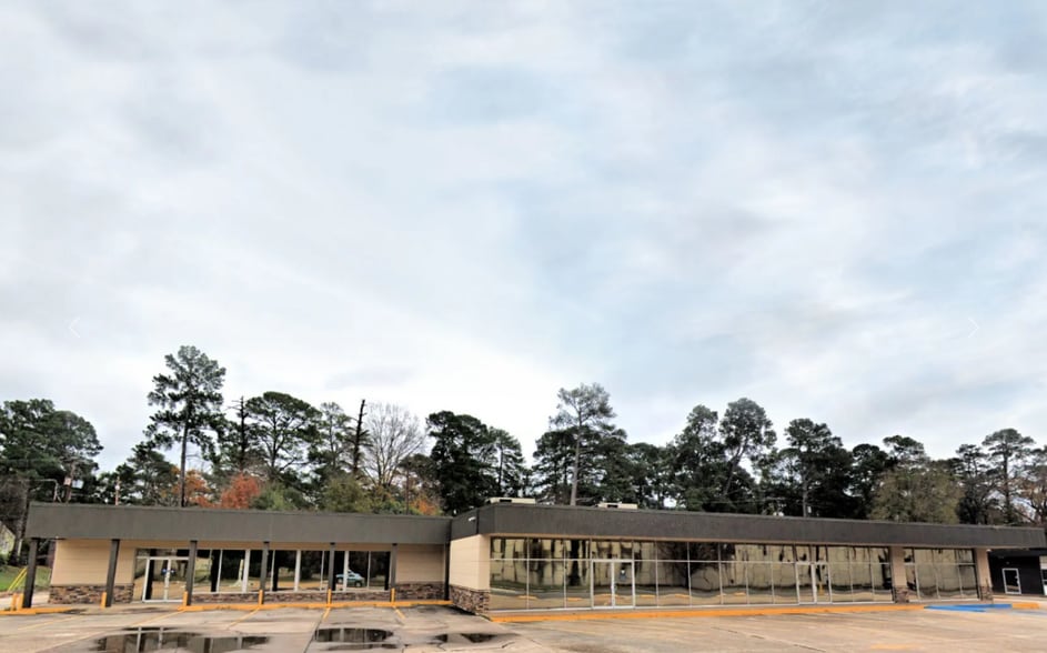 3903-3919 Southern Ave, Shreveport, LA for lease - Building Photo - Image 2 of 15