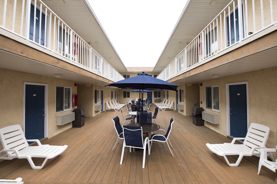 53 Hancock Ave, Seaside Heights, NJ for sale - Building Photo - Image 1 of 6