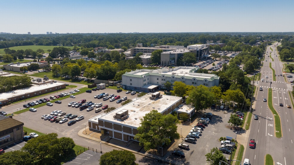 1120 First Colonial Rd, Virginia Beach, VA for lease - Building Photo - Image 3 of 7