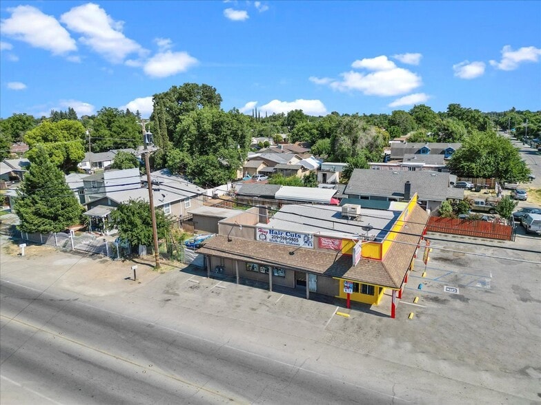4400 E Washington, Stockton, CA for sale - Building Photo - Image 3 of 5