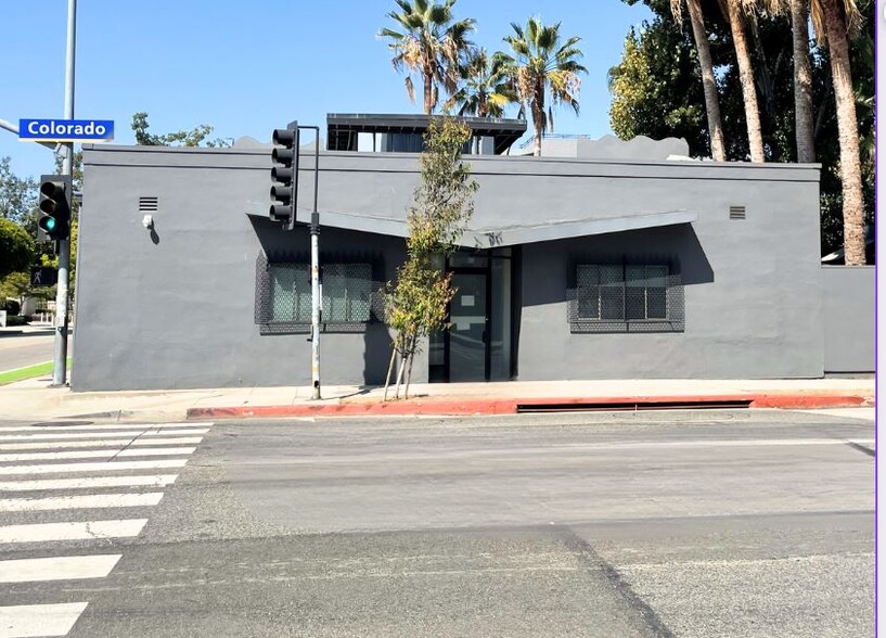 2601 Colorado Ave, Santa Monica, CA for lease - Building Photo - Image 2 of 16