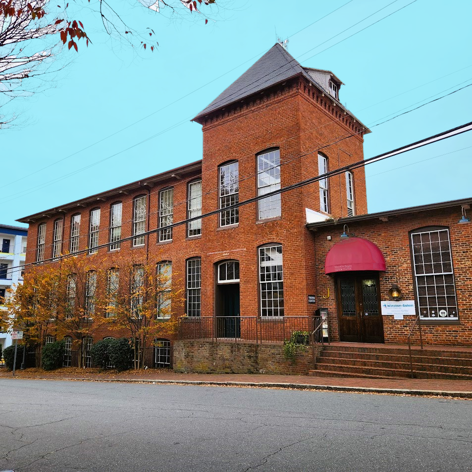 200 Brookstown Ave, Winston-Salem, NC for lease Building Photo- Image 1 of 23