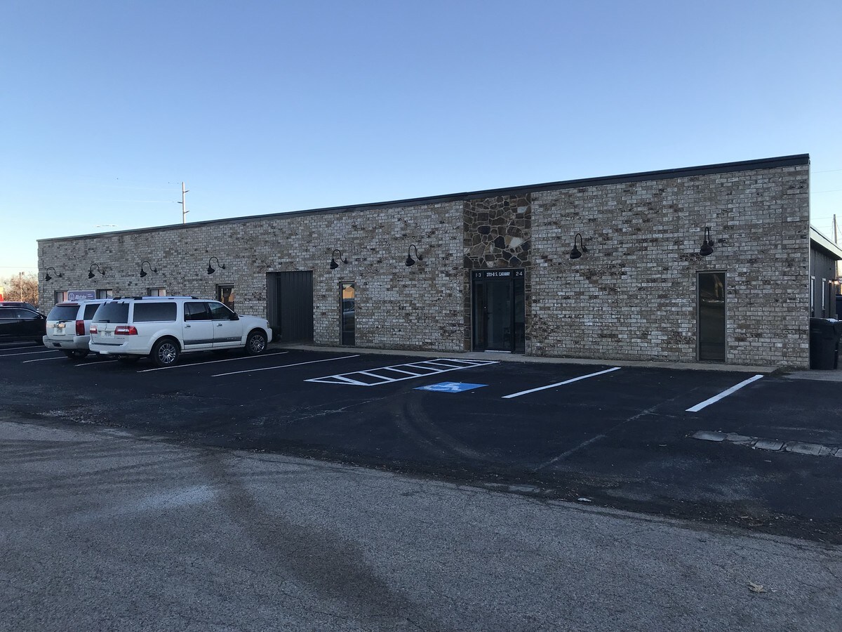 2701 S Caraway Rd, Jonesboro, AR 72401