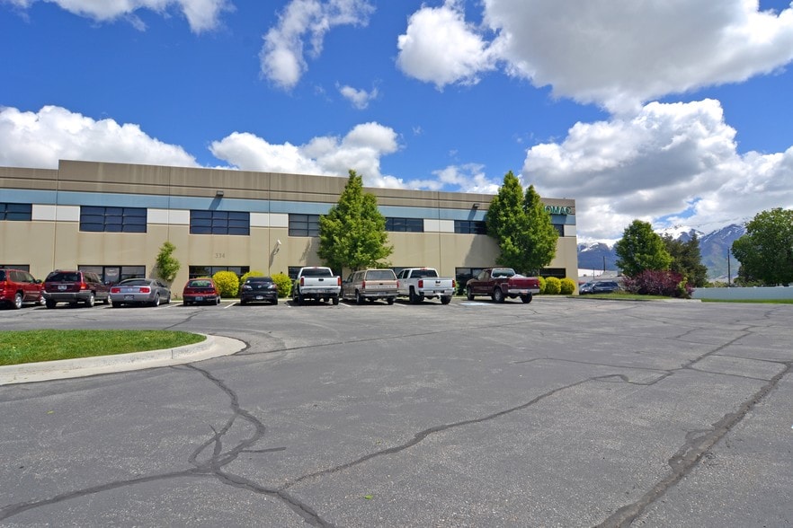 334 N Marshall Way, Layton, UT for lease - Building Photo - Image 3 of 5