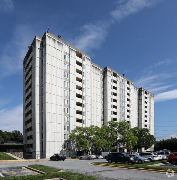 6733 New Hampshire Ave, Takoma Park, MD 20912