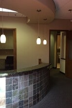 34225 N 27th Dr, Phoenix, AZ for lease Interior Photo- Image 2 of 4