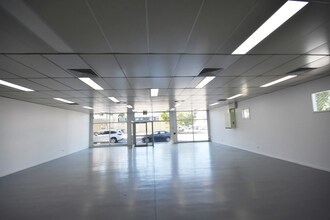 571 David St, Albury for lease Interior Photo- Image 1 of 4