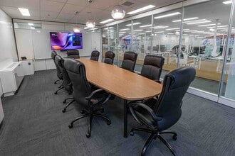 575 Rue Jacques-Parizeau, Québec, QC for lease Interior Photo- Image 1 of 3