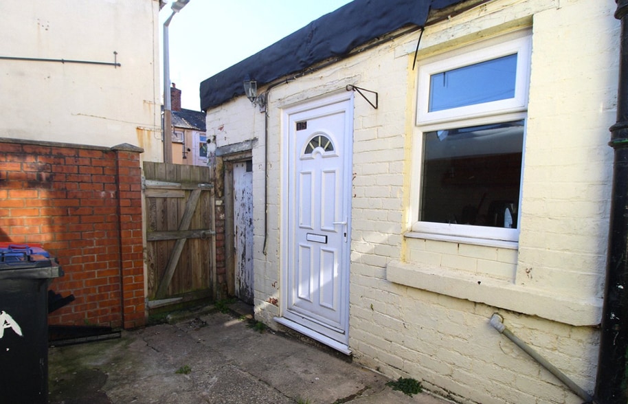 15 Poulton St, Fleetwood for sale - Building Photo - Image 3 of 6